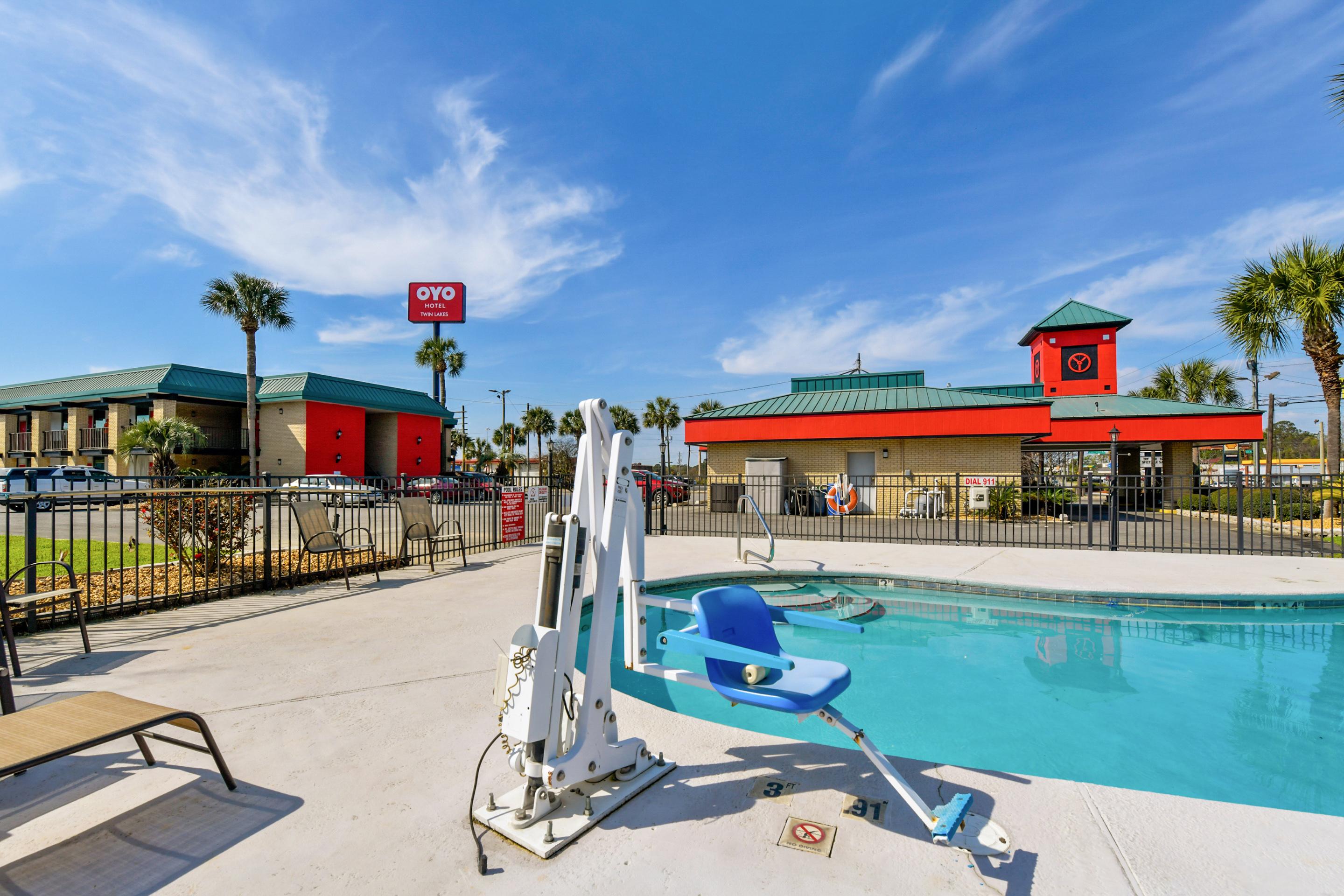 Oyo Hotel Lake Park - Valdosta Area Экстерьер фото