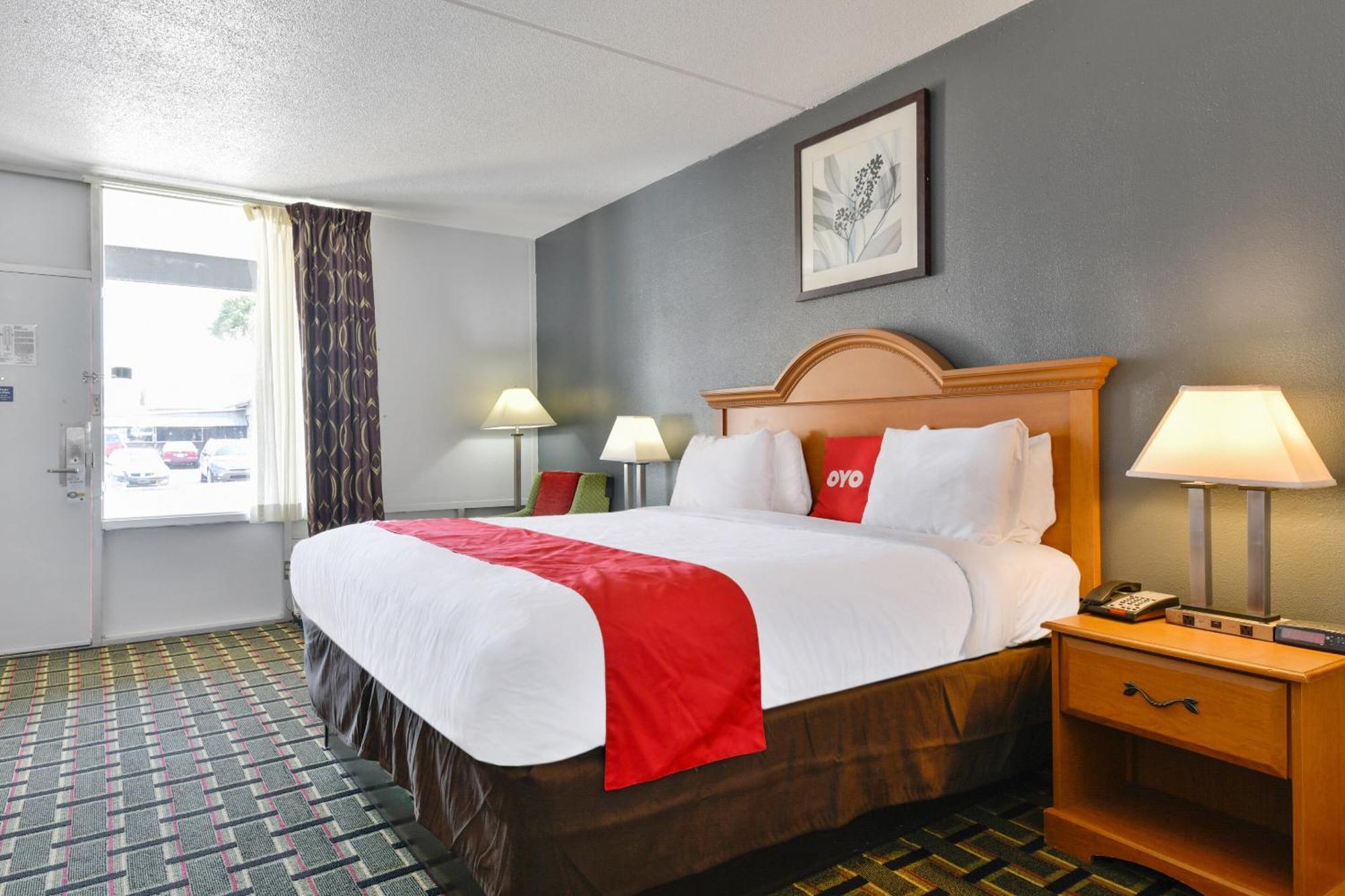 Oyo Hotel Lake Park - Valdosta Area Экстерьер фото